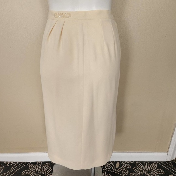 🌼💐 Vintage Beaded Pencil Skirt 🐝🐣 - Picture 1 of 5